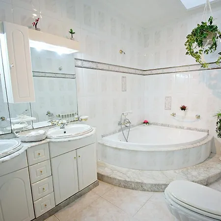 Caleiro 6p - アパート *